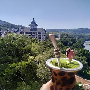 Vista E Localização Nas Termas Apartamento